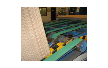 Плоски задвижващи ремъци без покритие