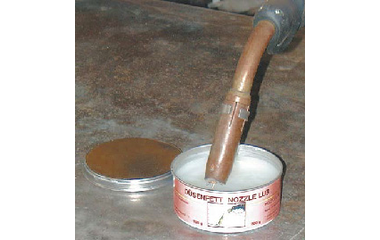 Гел за за защита на заваръчния накрайник