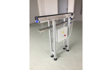 Конвейер с улей за оттичане на охлаждащата течност от детайли